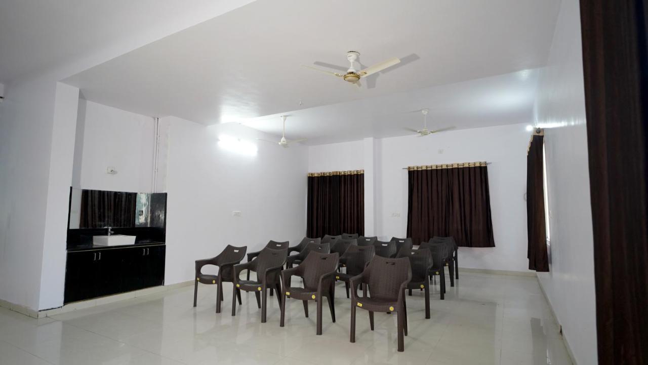 Hotel Badam Palace Udajpur Zewnętrze zdjęcie