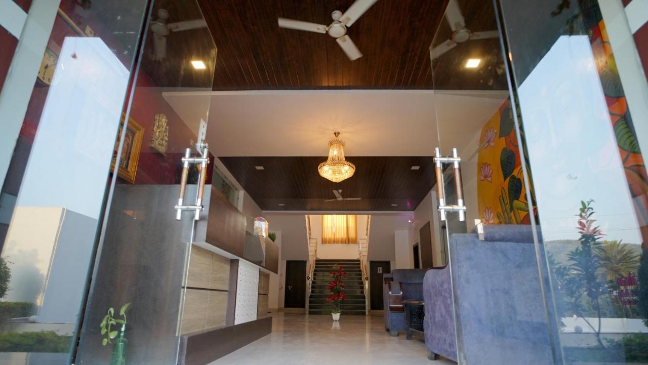 Hotel Badam Palace Udajpur Zewnętrze zdjęcie