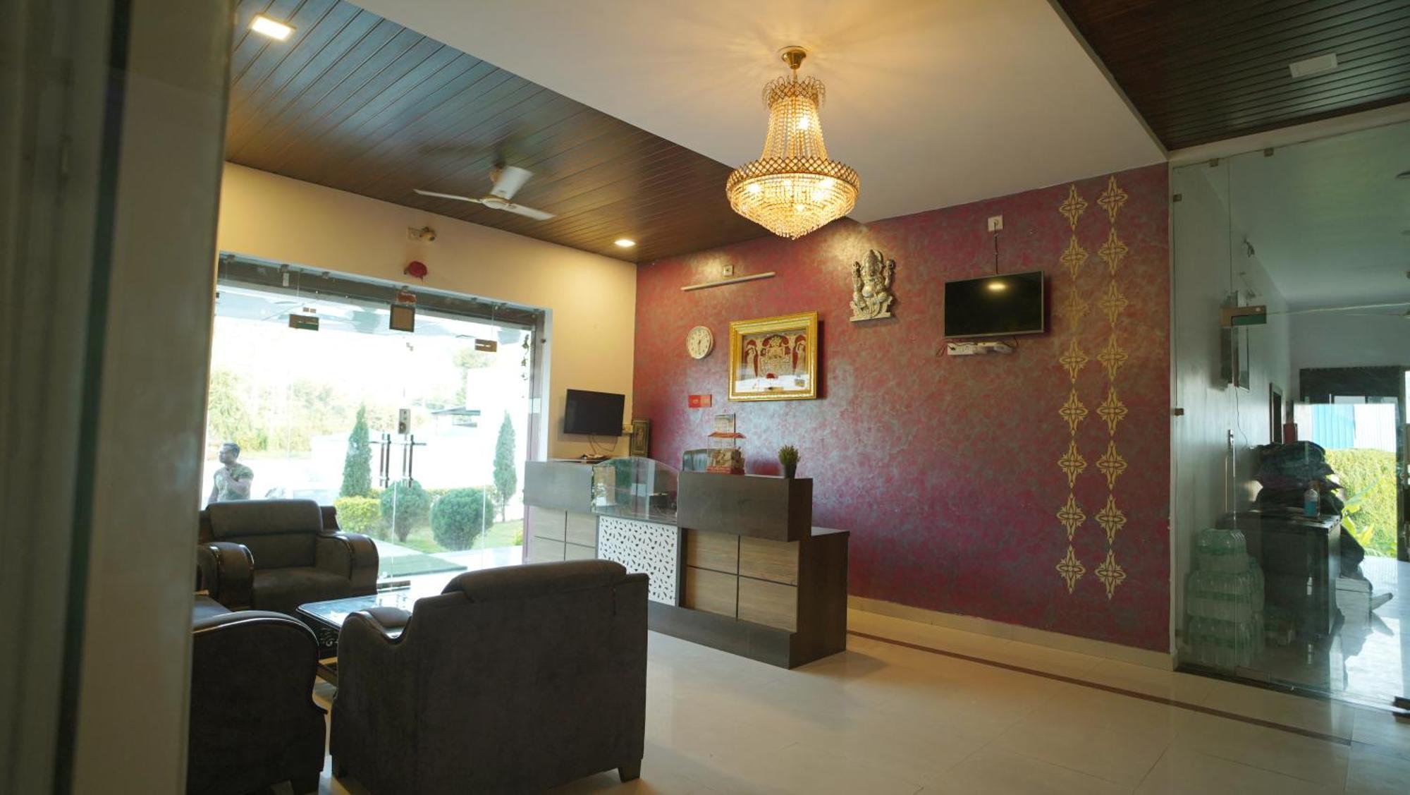 Hotel Badam Palace Udajpur Zewnętrze zdjęcie